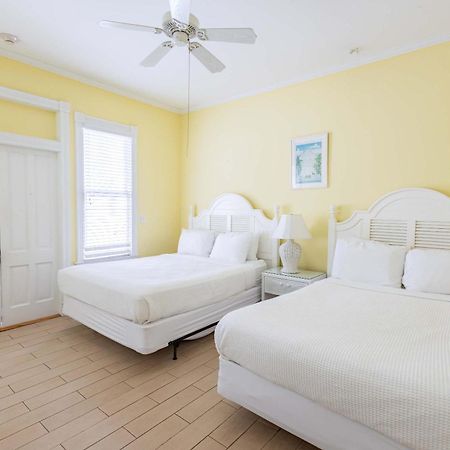 Deluxe Queen At The Curry Mansion - Parking & Heated Pool! Кі-Вест Екстер'єр фото