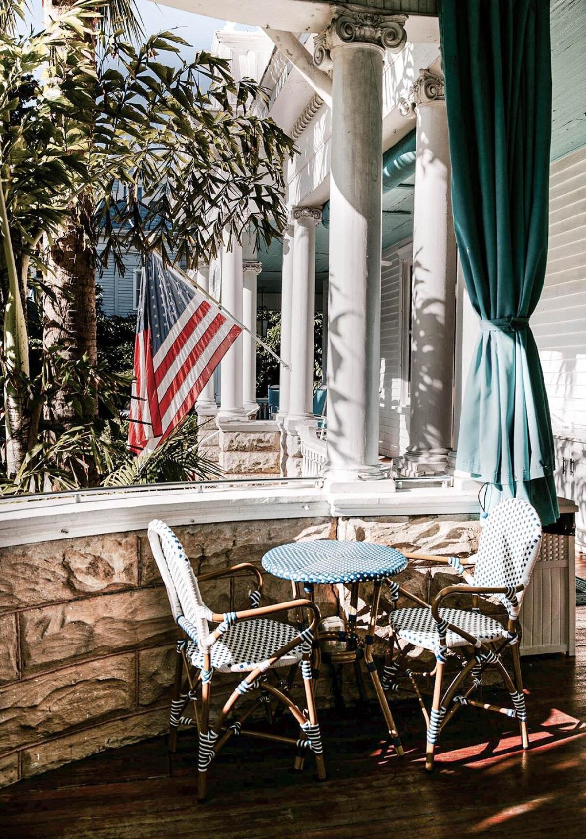 Deluxe Queen At The Curry Mansion - Parking & Heated Pool! Кі-Вест Екстер'єр фото