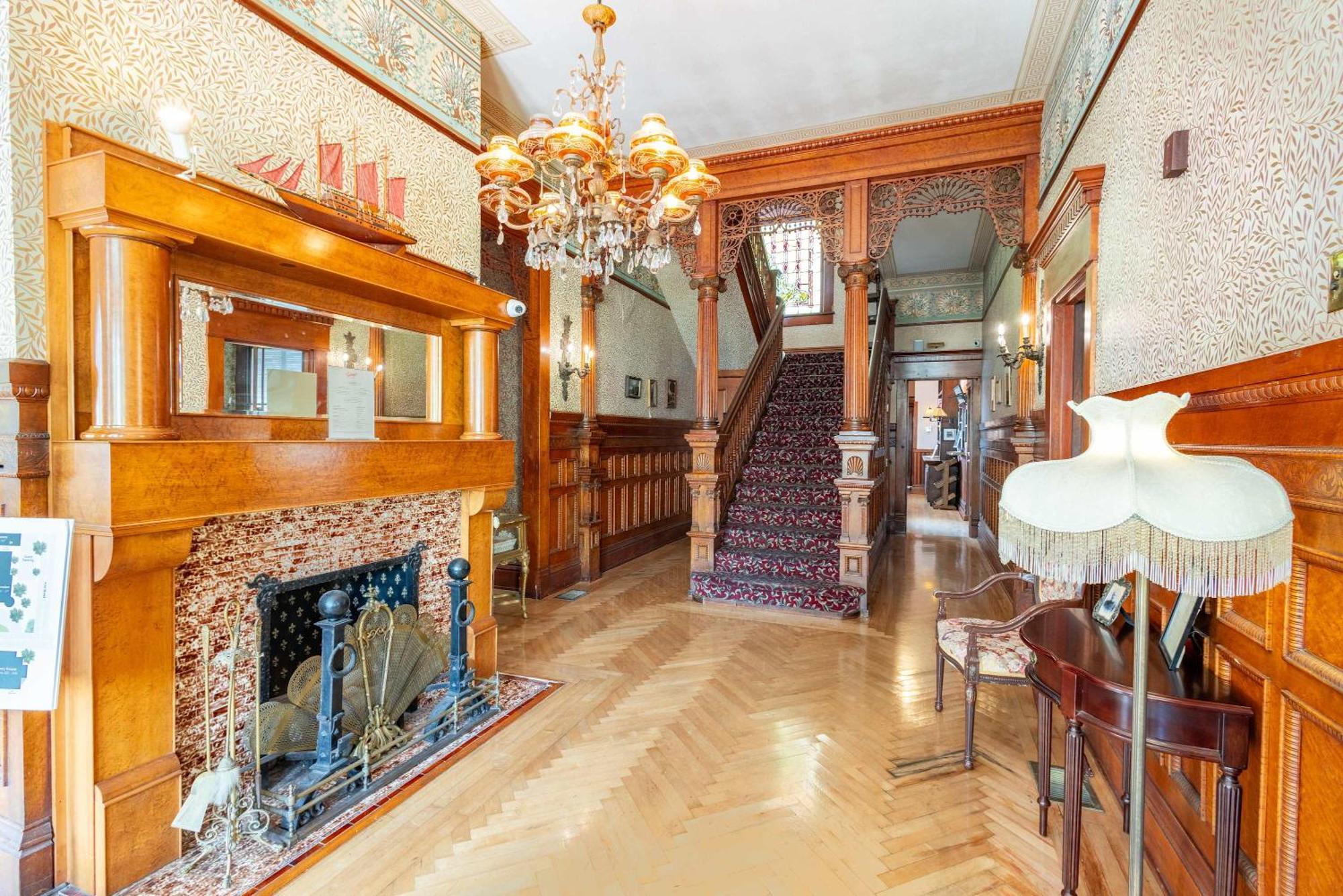 Deluxe Queen At The Curry Mansion - Parking & Heated Pool! Кі-Вест Екстер'єр фото